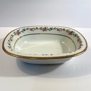 Raynaud Limoges France Country Flowers 9.5” Oval Vegetable Bowl Porcelain China